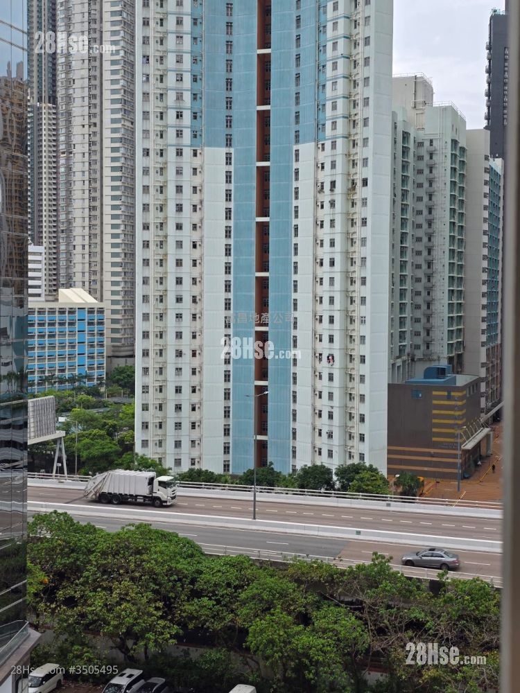 Hoi Foo Mansion Sell 3 Bedrooms , 1 Bathroom 619 ft² ( 57.5 m² )