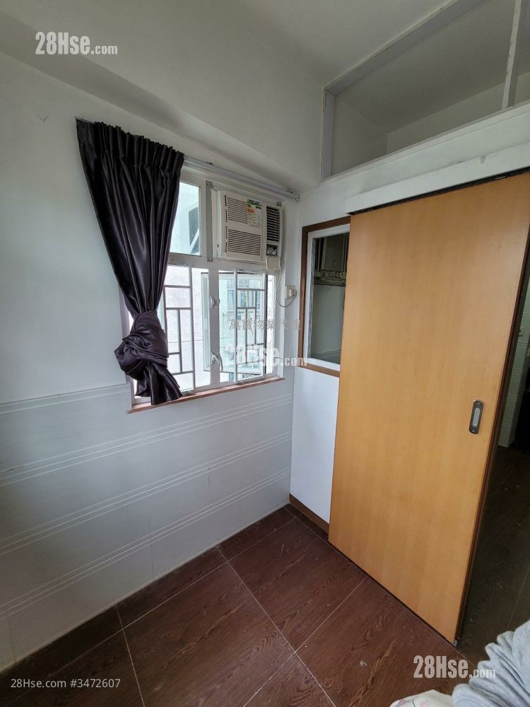 Yau Luen Apartments Rental 1 Bedroom , 1 Bathroom 180 ft² ( 16.7 m² )