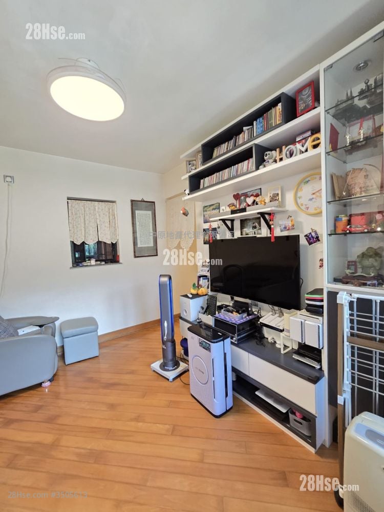 Aegean Coast Sell 3 Bedrooms , 1 Bathroom 654 ft² ( 60.8 m² )