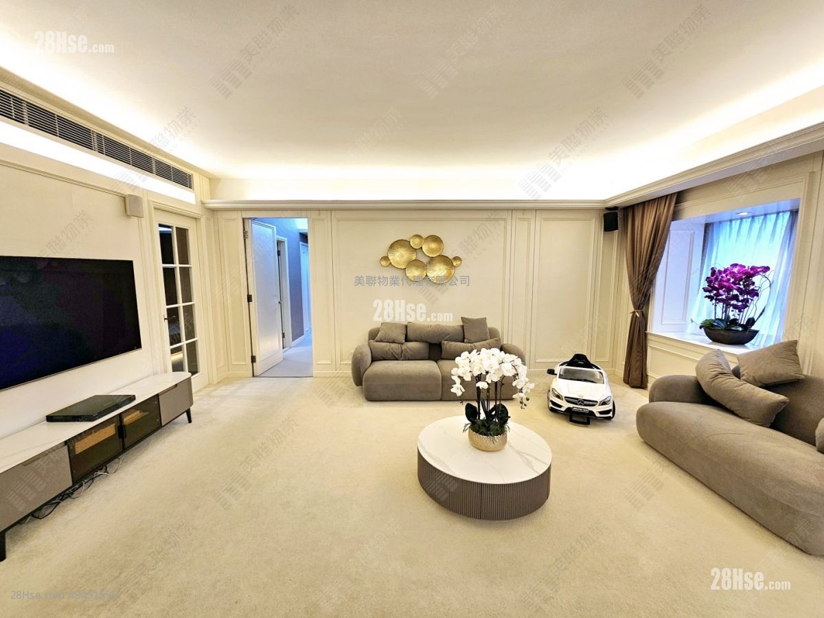Kowloon Tong Garden Sell 4 Bedrooms , 3 Bathrooms 2,154 ft² ( 200.1 m² )