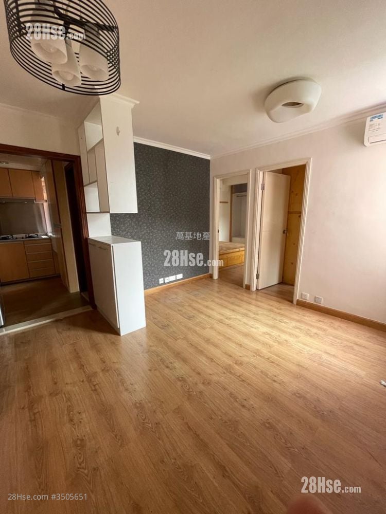 Joyful Building Sell 2 Bedrooms , 1 Bathroom 430 ft² ( 39.9 m² )