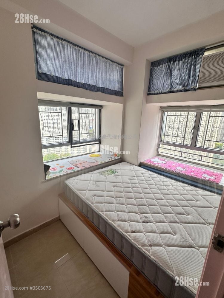 Jade Plaza Sell 2 Bedrooms 274 ft² ( 25.5 m² )