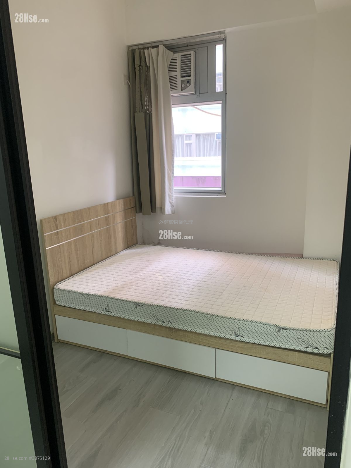Ho King Building Rental 1 Bedroom , 1 Bathroom