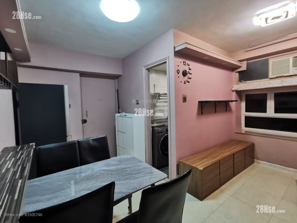Jade Plaza Rental Studio , 1 Bathroom 269 ft² ( 25.0 m² )