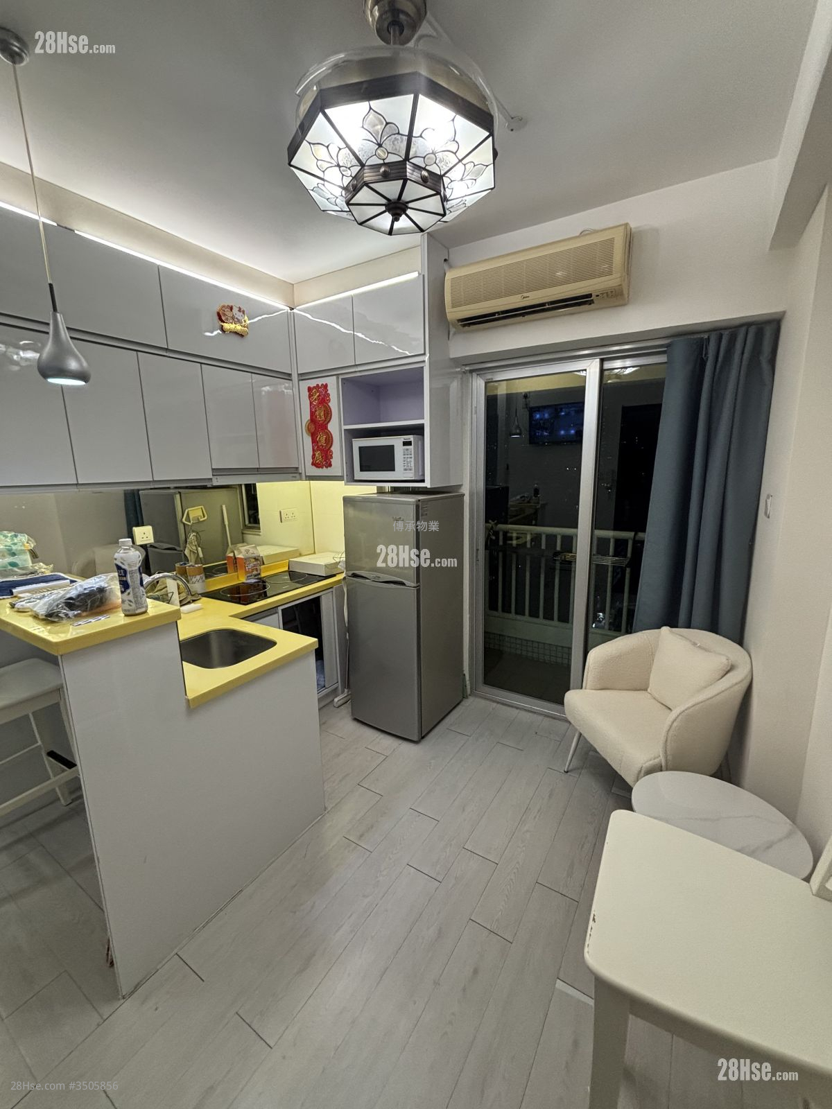 Court Regence Rental 1 Bedroom 271 ft² ( 25.2 m² )