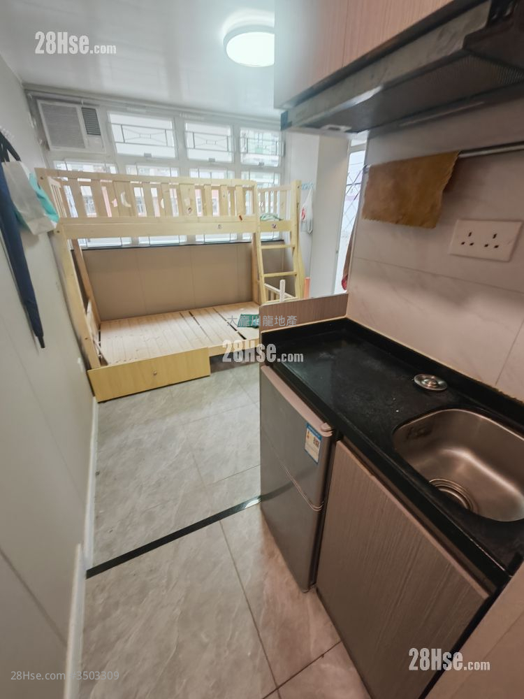 Kwai Chung Building Rental Studio , 1 Bathroom 160 ft² ( 14.9 m² )