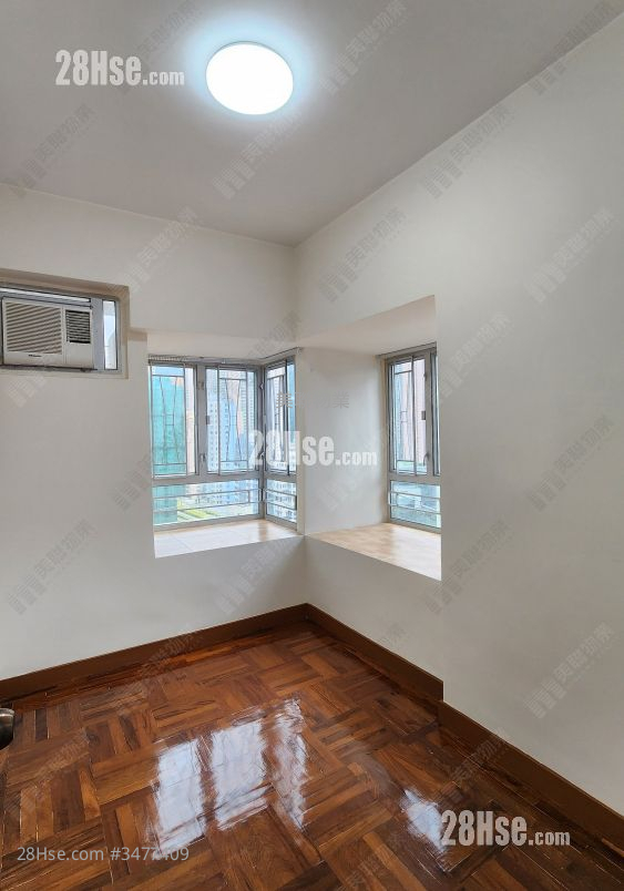 Po Sing Centre Rental 2 Bedrooms , 1 Bathroom 362 ft² ( 33.6 m² )