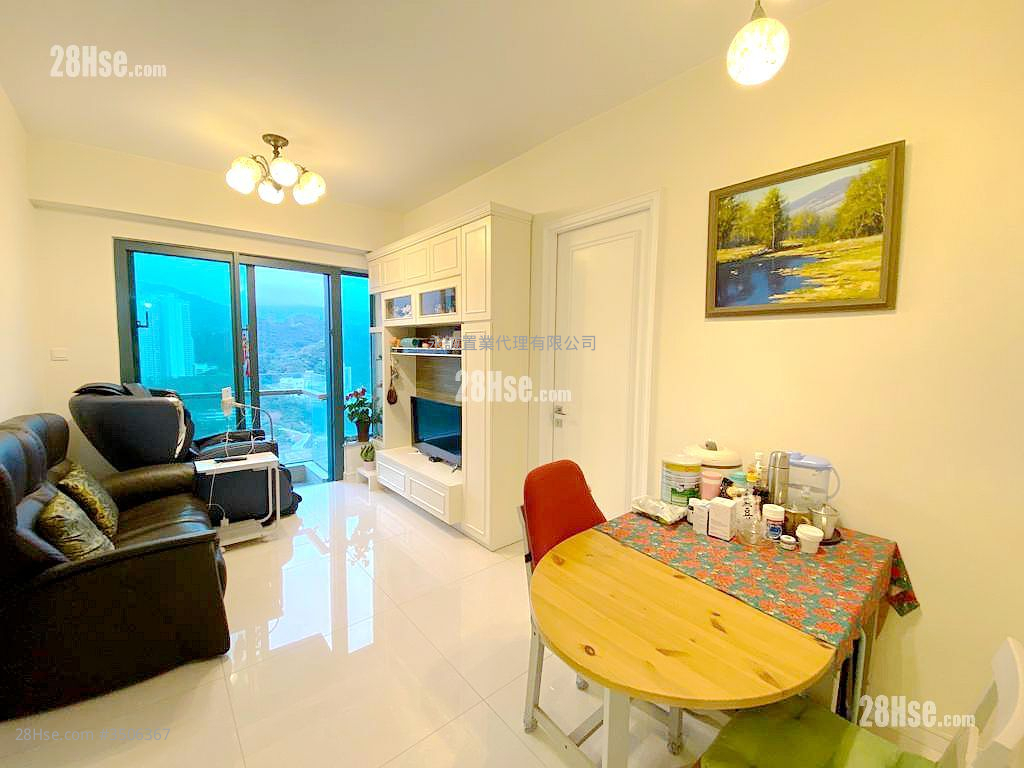 The Rise Rental 2 Bedrooms , 1 Bathroom 513 ft² ( 47.7 m² )