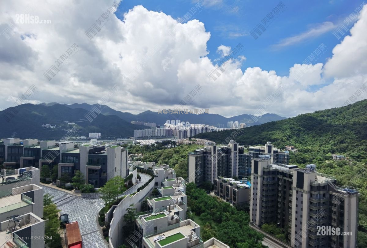 The Cavaridge Sell 4 Bedrooms 1,763 ft² ( 163.8 m² )