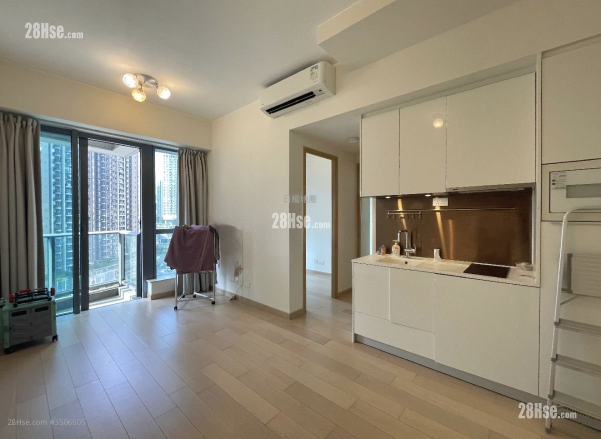 Twin Peaks Rental 2 Bedrooms , 1 Bathroom 461 ft² ( 42.8 m² )