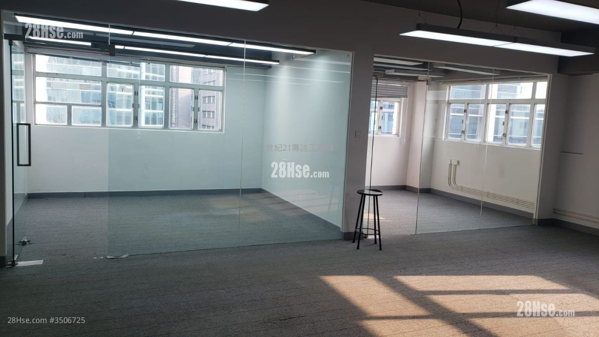 Lucky Factory Building Rental 2 Bedrooms , 1 Toilet 1,858 ft² ( 172.6 m² )