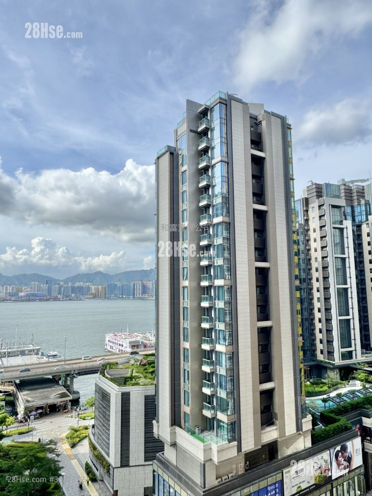 Kin Bong Building Sell 1 Bedroom , 1 Bathroom 288 ft² ( 26.8 m² )