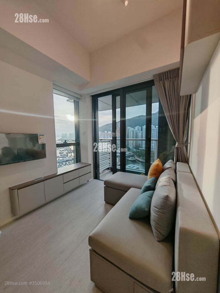 Coasto Rental 2 Bedrooms , 1 Bathroom 360 ft² ( 33.4 m² )