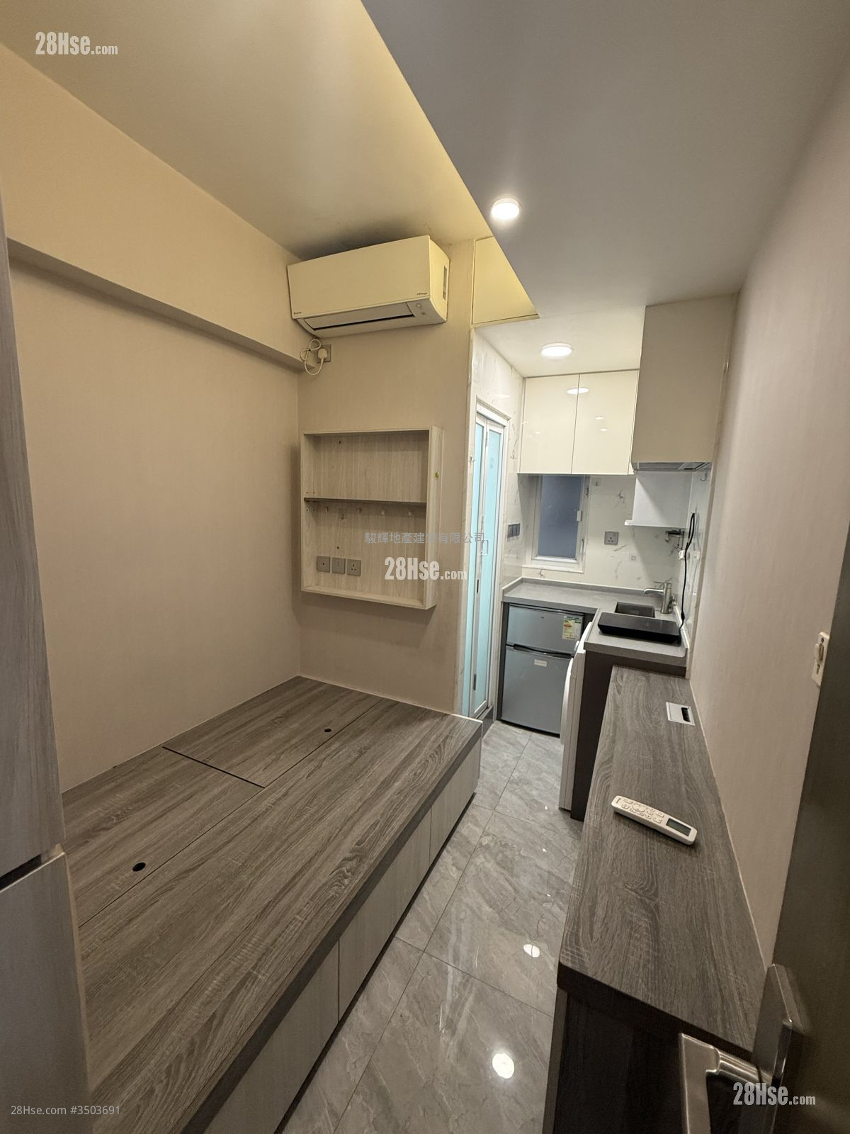 Pak Po Mansions Rental Studio , 1 Bathroom 150 ft² ( 13.9 m² )
