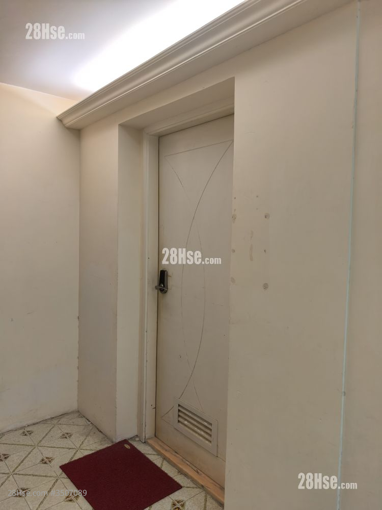 Phoenix Apartments Rental Studio , 1 Bathroom 110 ft² ( 10.2 m² )