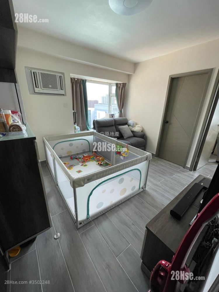 Goodview Garden Sell 2 Bedrooms , 1 Bathroom 301 ft² ( 28.0 m² )