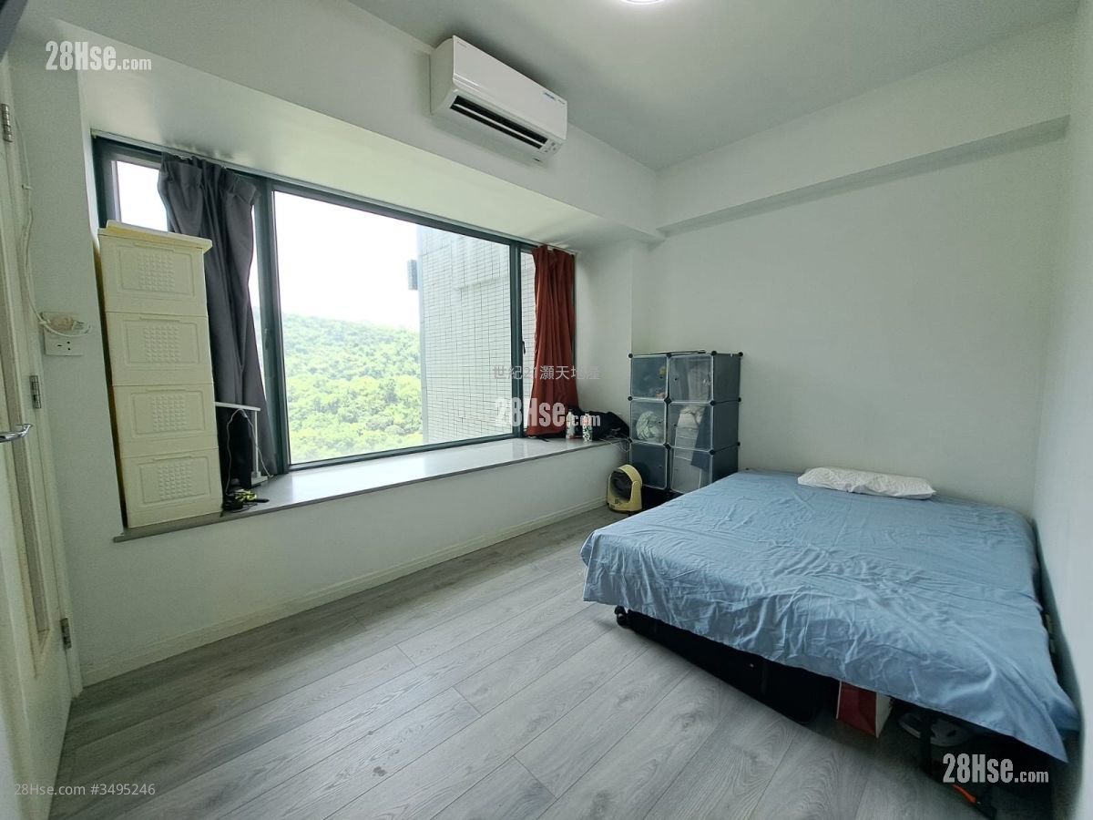 Mont Vert Rental Studio , 1 Bathroom 181 ft² ( 16.8 m² )