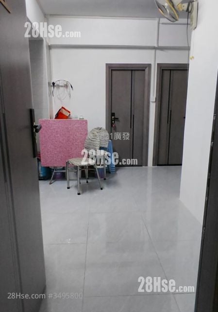 Hing Wah Building Rental 3 Bedrooms , 1 Bathroom 386 ft² ( 35.9 m² )