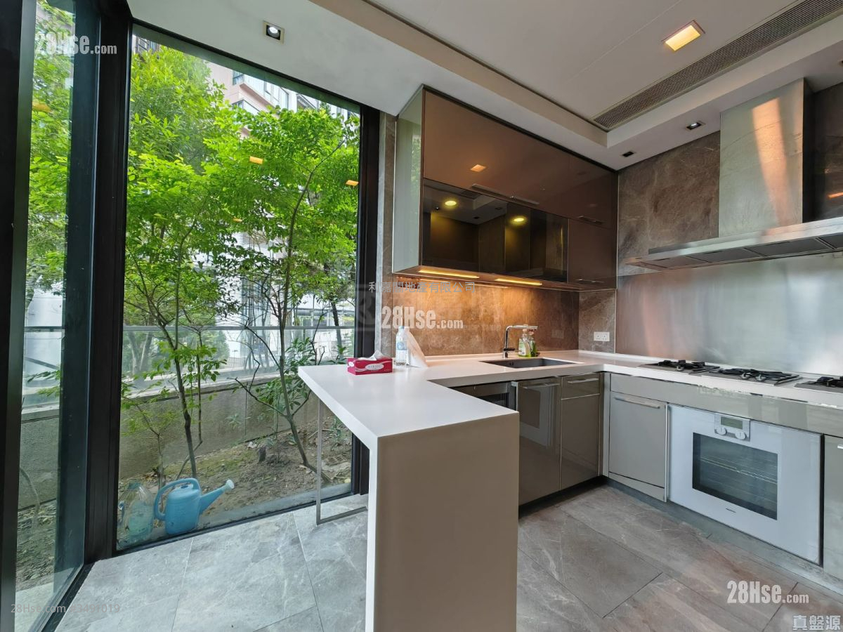 One Regent Place Sell 3 Bedrooms 1,545 ft² ( 143.5 m² )