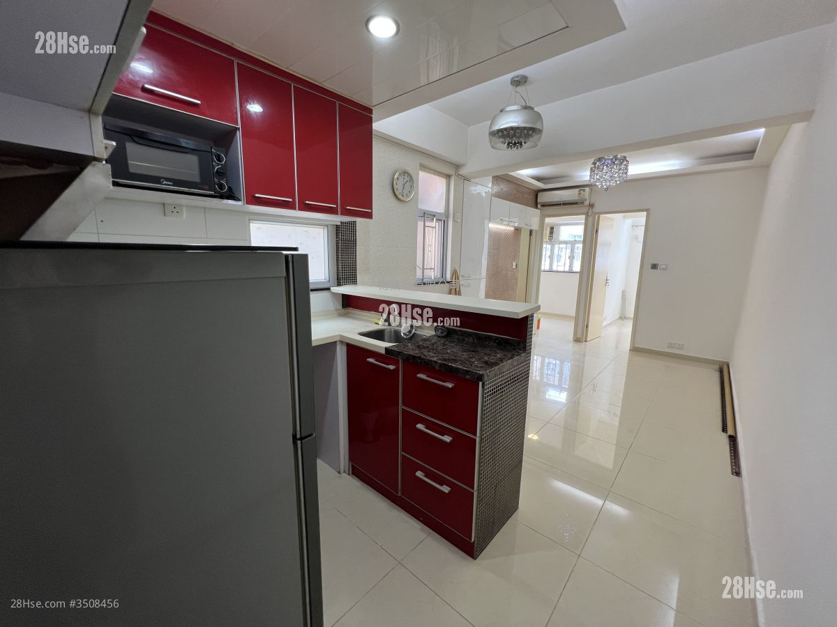 Yick Fat Building Rental 2 Bedrooms , 1 Bathroom 351 ft² ( 32.6 m² )
