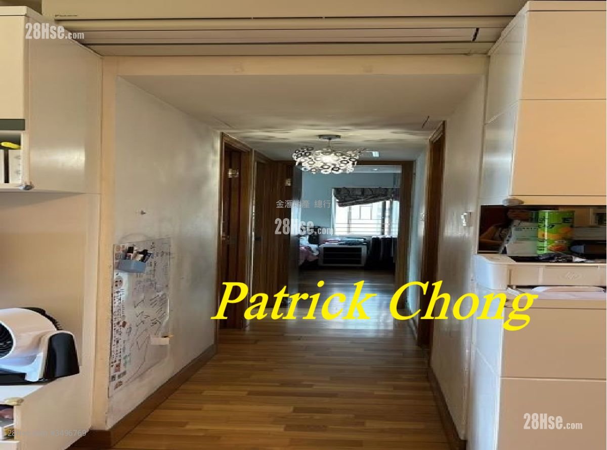 The Forest Hills Rental 3 Bedrooms , 2 Bathrooms 668 ft² ( 62.1 m² )