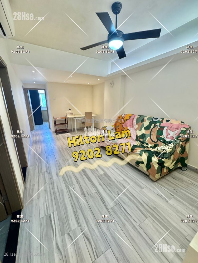 Man Wai Building Sell 2 Bedrooms , 1 Bathroom 620 ft² ( 57.6 m² )