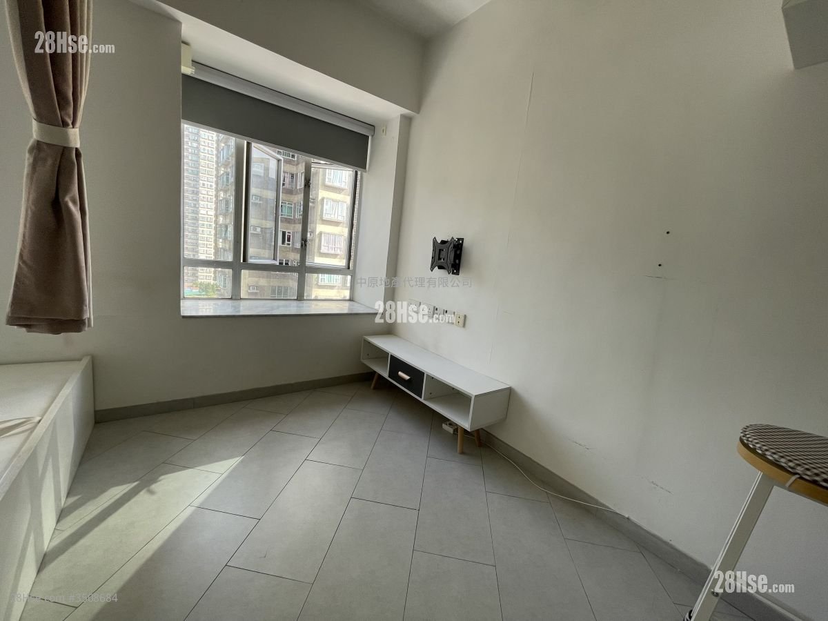 Trend Plaza Sell 1 Bedroom 272 ft² ( 25.3 m² )