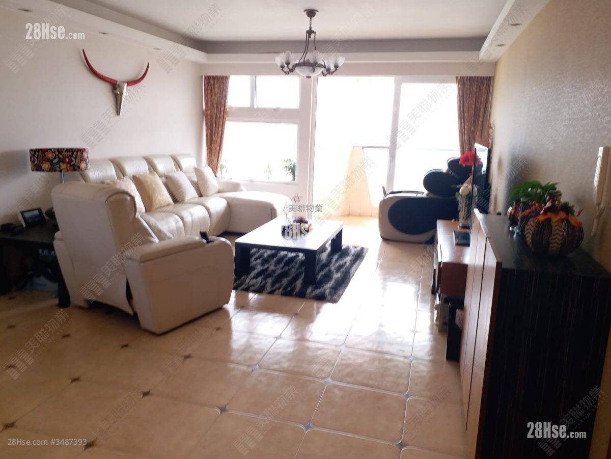 Scenery Garden Sell 4 Bedrooms , 3 Bathrooms 1,370 ft² ( 127.3 m² )