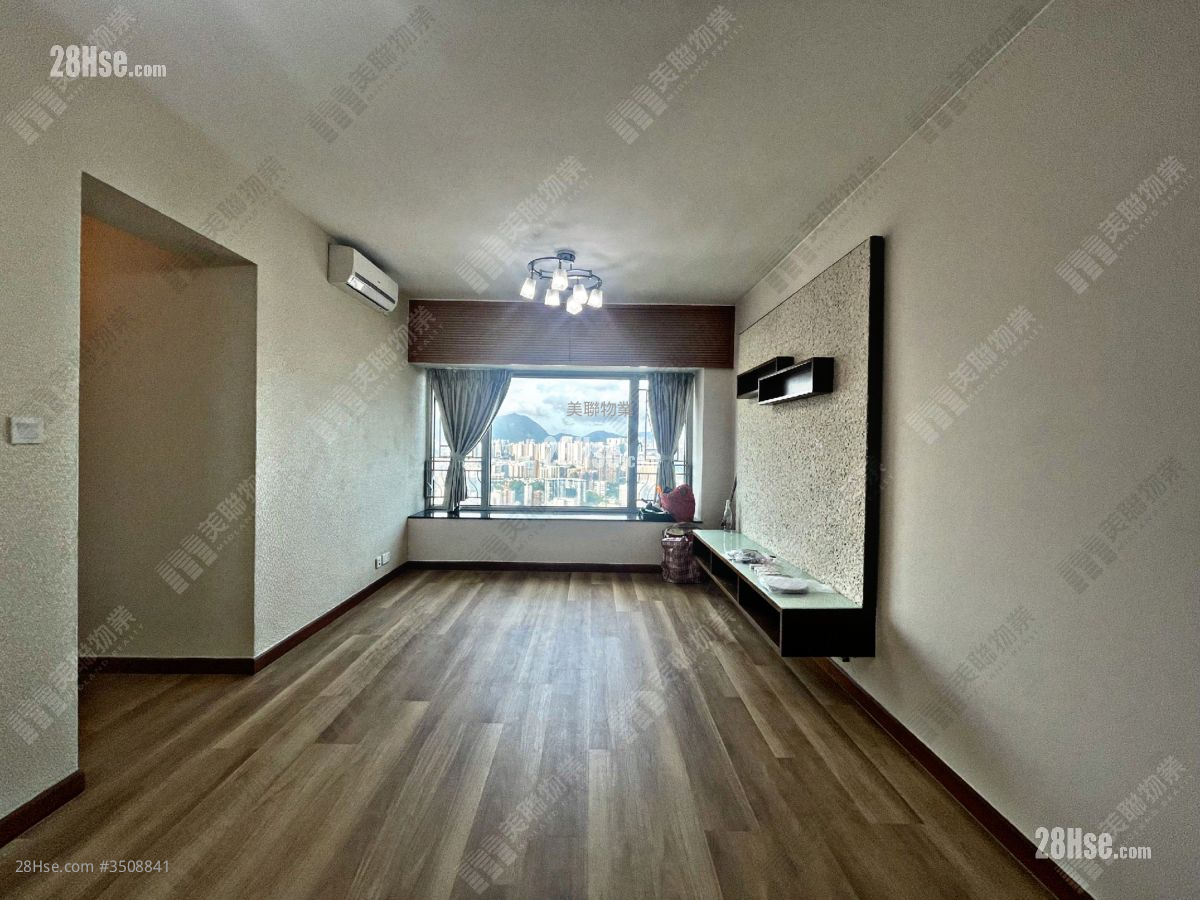 Sorrento Rental 3 Bedrooms , 2 Bathrooms 771 ft² ( 71.6 m² )