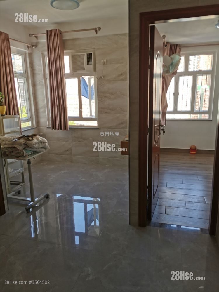 Cheong Wang Mansion Rental 2 Bedrooms , 1 Bathroom 347 ft² ( 32.2 m² )