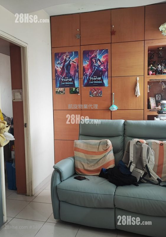 Douvres Building Sell 2 Bedrooms , 1 Bathroom 279 ft² ( 25.9 m² )