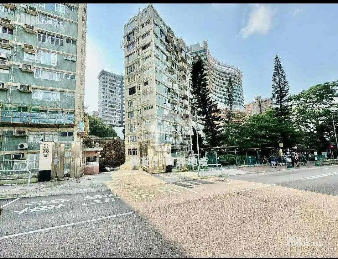 Oxford Court Sell 2 Bedrooms , 1 Bathroom 727 ft² ( 67.5 m² )