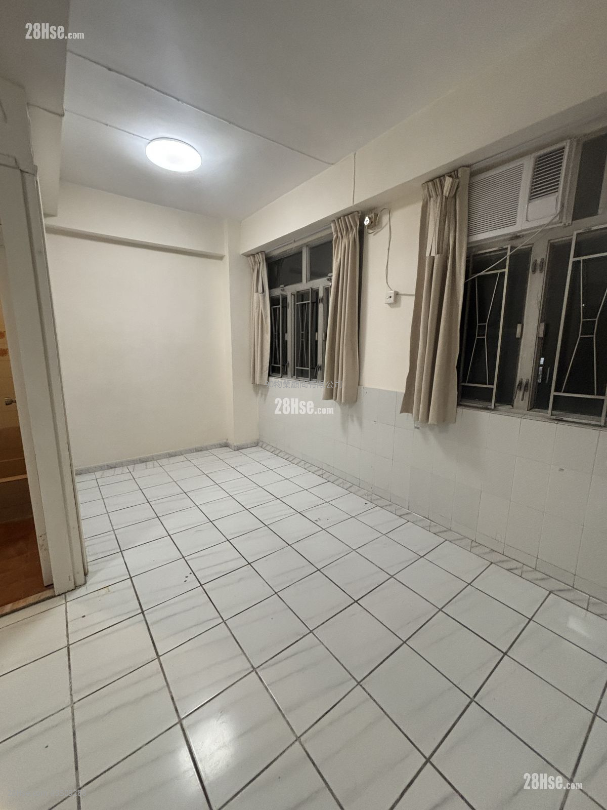 Cheung Ling Mansion Sell 272 ft² ( 25.3 m² )
