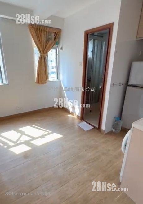 Hang Hing Court Sell 241 ft² ( 22.4 m² )
