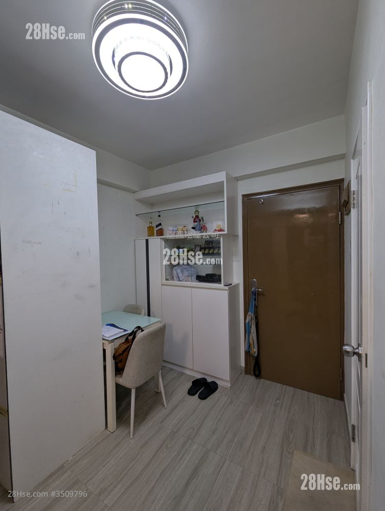 Fu Tor Loy Sun Chuen Sell 1 Bedroom , 1 Bathroom 268 ft² ( 24.9 m² )