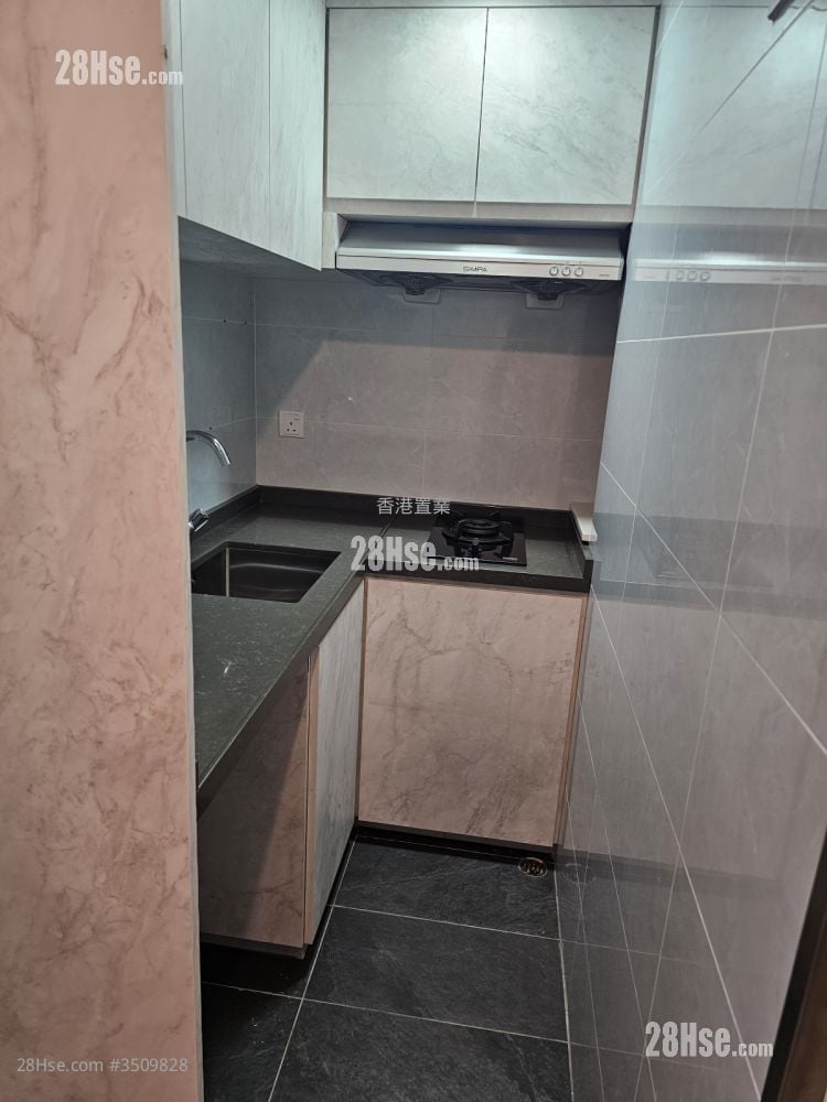 Tak Bo Garden Sell 1 Bedroom , 1 Bathroom 282 ft² ( 26.2 m² )