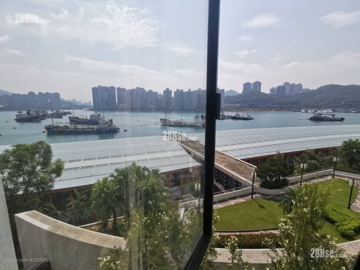 Bayview Garden Sell 3 Bedrooms , 2 Bathrooms 760 ft² ( 70.6 m² )