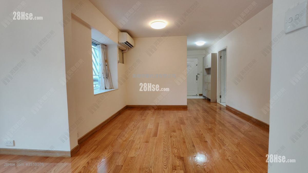 Beacon Heights Rental 4 Bedrooms , 2 Bathrooms 1,179 ft² ( 109.5 m² )