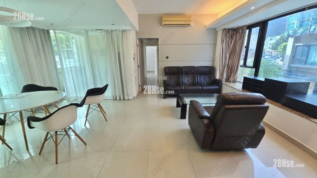 Villa Pinada House Sell 2 Bedrooms 578 ft² ( 53.7 m² )