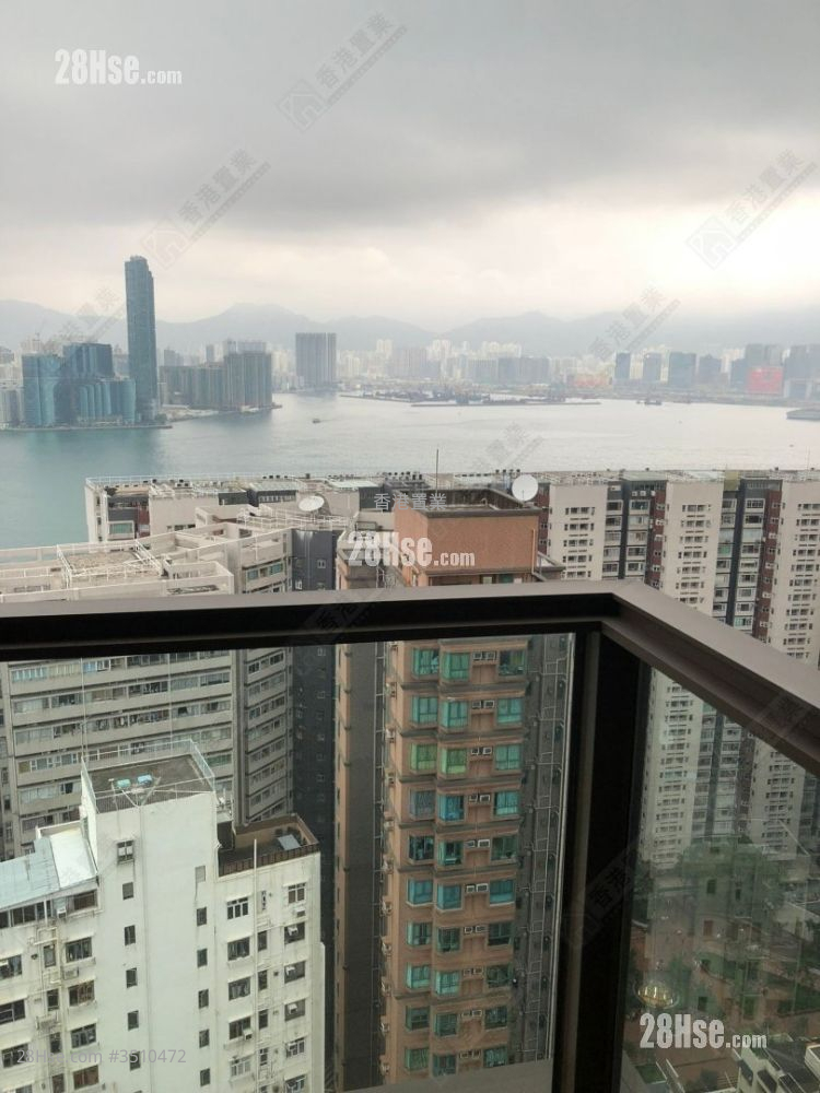 One Prestige Rental Studio , 1 Bathroom 193 ft² ( 17.9 m² )