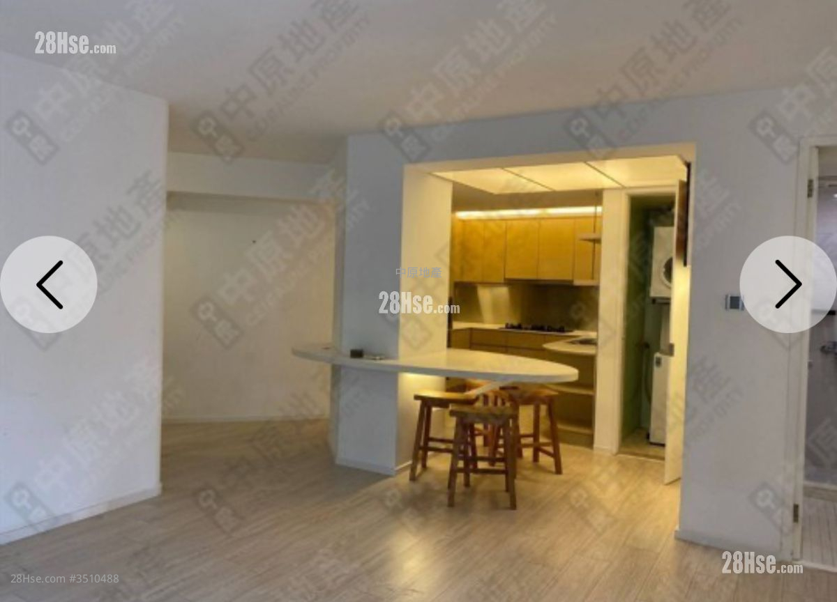 Park Towers Sell 3 Bedrooms , 3 Bathrooms 949 ft² ( 88.2 m² )