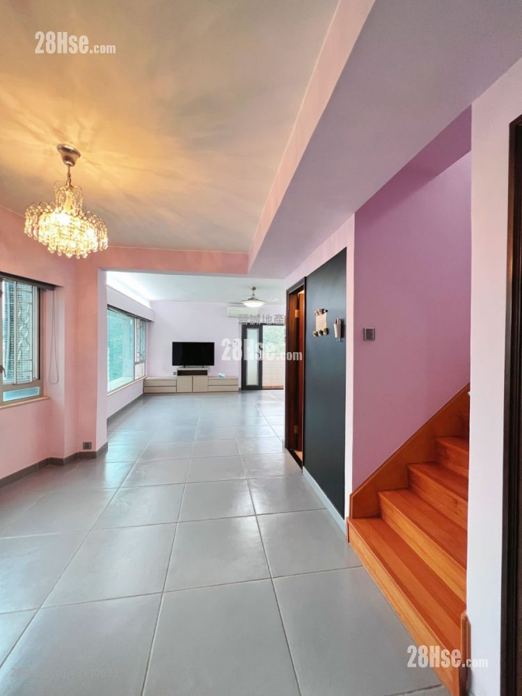 Rhine Terrace Sell 1,206 ft² ( 112.0 m² )