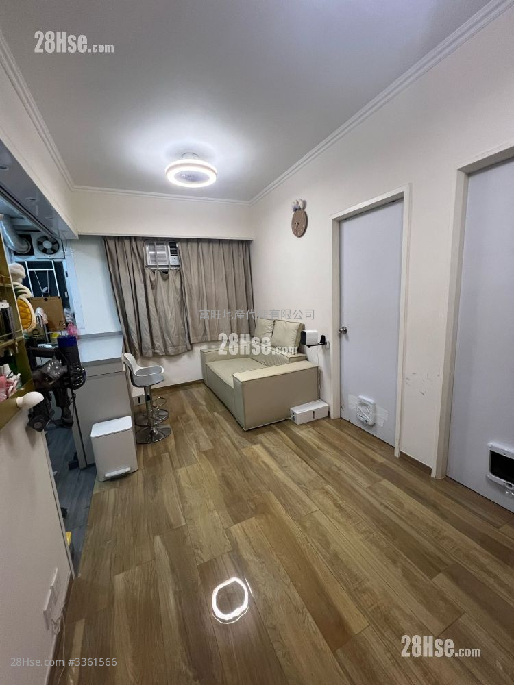 Cheong Ming Building Rental 2 Bedrooms , 1 Bathroom 384 ft² ( 35.7 m² )