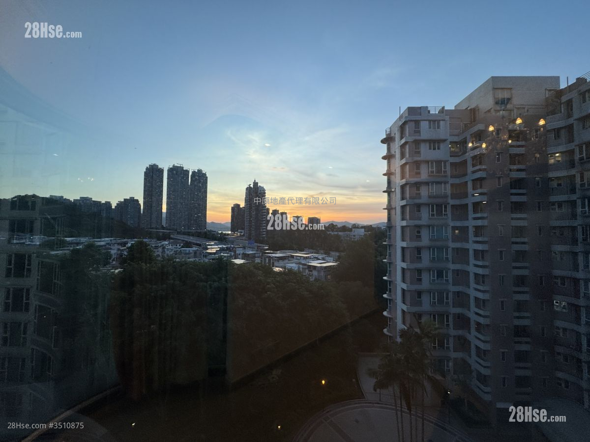 Symphony Bay Rental 1,128 ft² ( 104.8 m² )