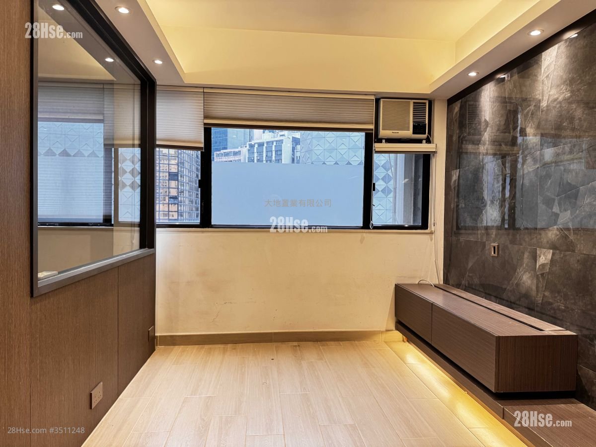 Yee On Building Rental 3 Bedrooms , 1 Bathroom 465 ft² ( 43.2 m² )