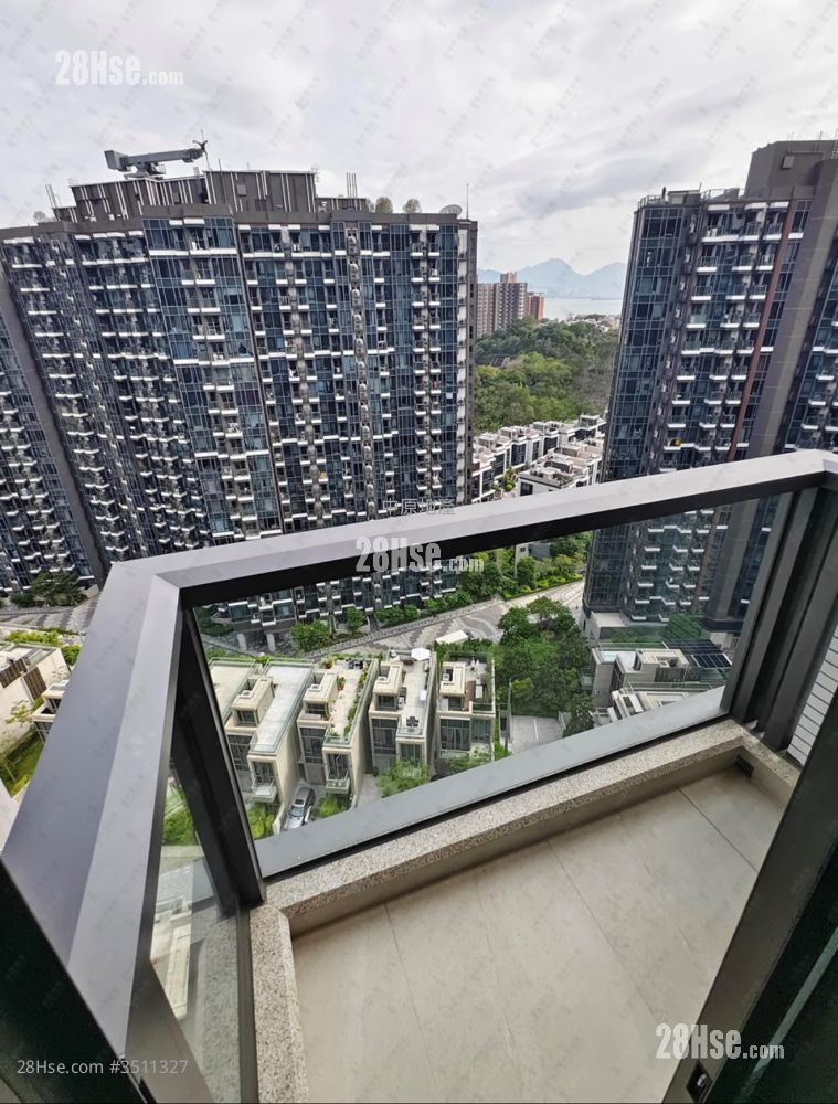 Mori Sell 2 Bedrooms , 1 Bathroom 471 ft² ( 43.8 m² )