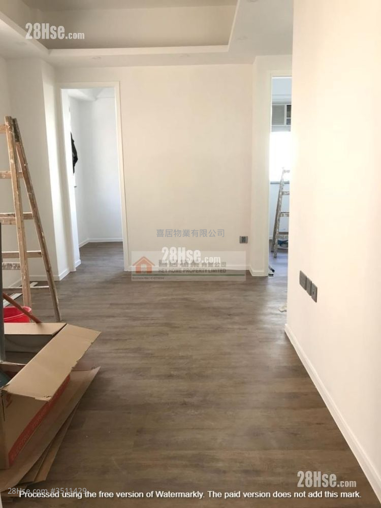 Kui Shing Building Sell 2 Bedrooms , 1 Bathroom 360 ft² ( 33.4 m² )