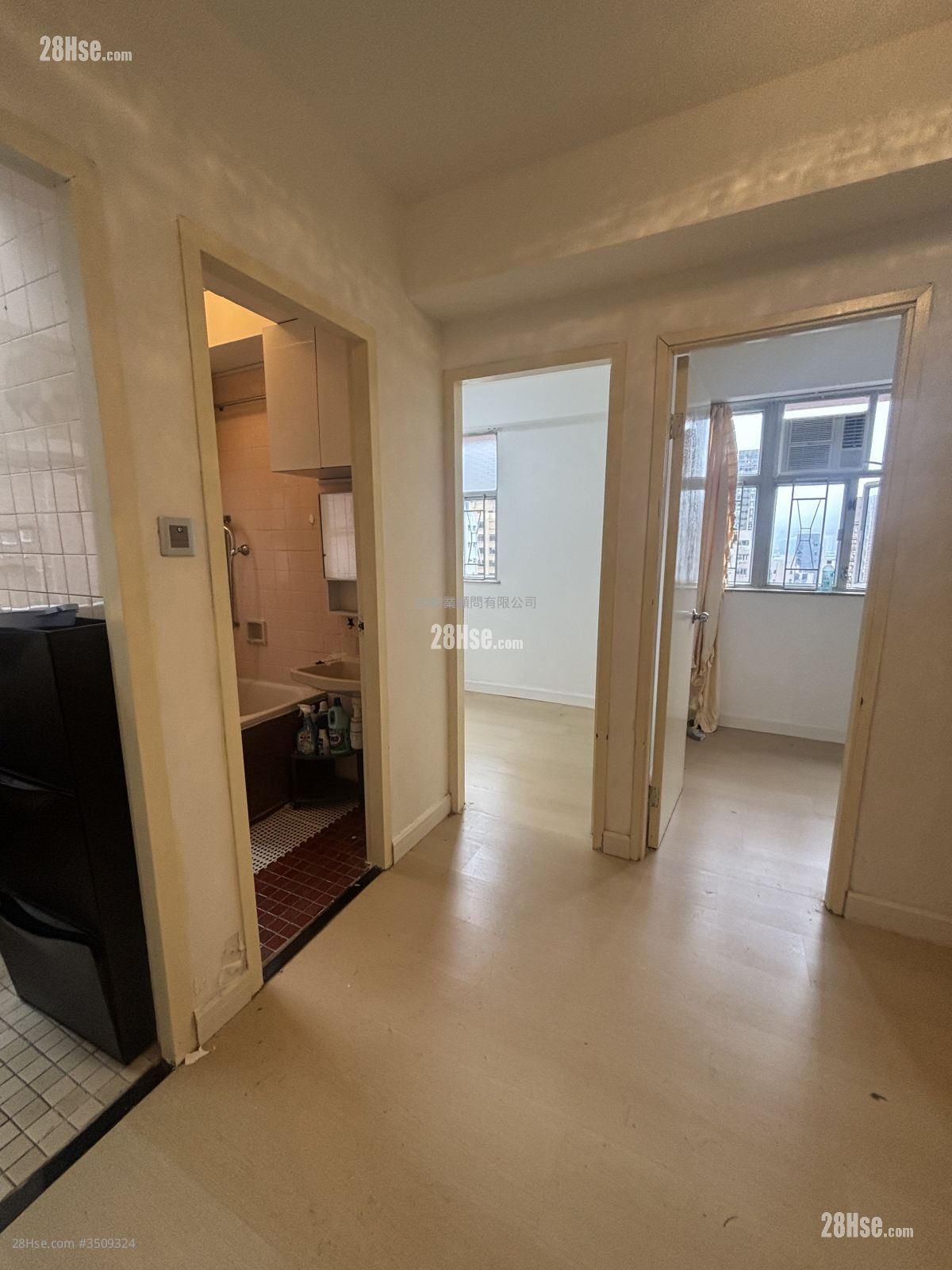 Yee Shun Mansion Sell 257 ft² ( 23.9 m² )