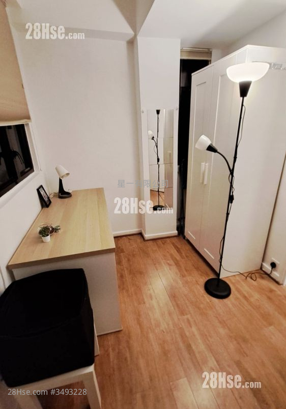 83-85 Hollywood Road Rental 1 Bedroom , 1 Bathroom 270 ft² ( 25.1 m² )