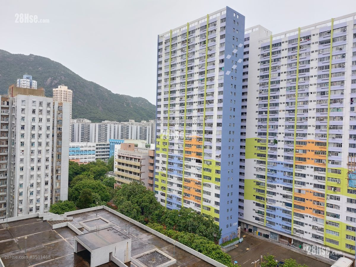 Siu On Court Sell 2 Bedrooms , 1 Bathroom 495 ft² ( 46.0 m² )